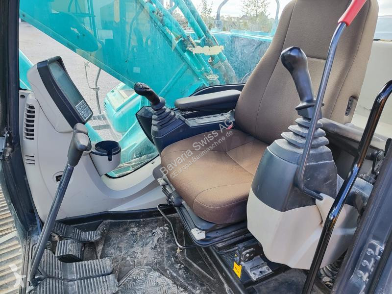 جرافة Kobelco SK260NLC-9