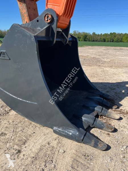 Rýpadlo Hitachi
