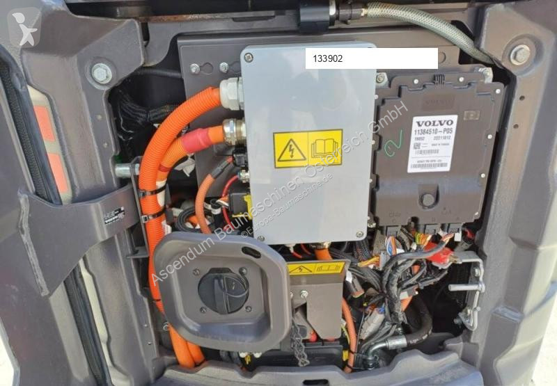 Rýpadlo Volvo JECR18E