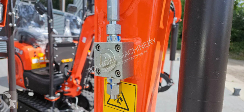 Rýpadlo Rhinoceros Kubota XN12-8 mini graafmachine