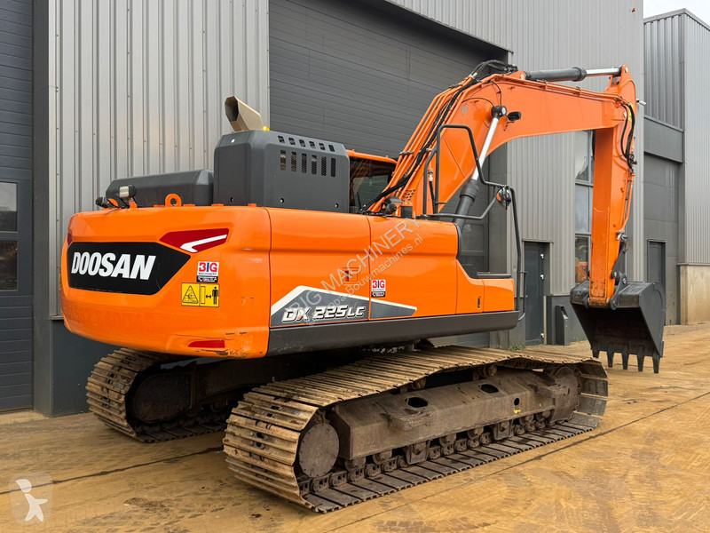 Rýpadlo Doosan 7