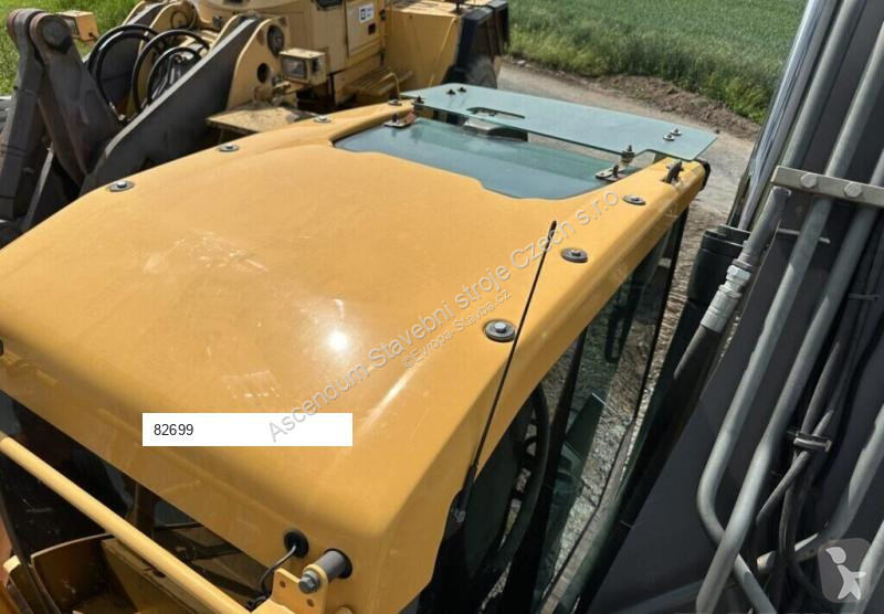 Lopatový nakládač Volvo EC220EL