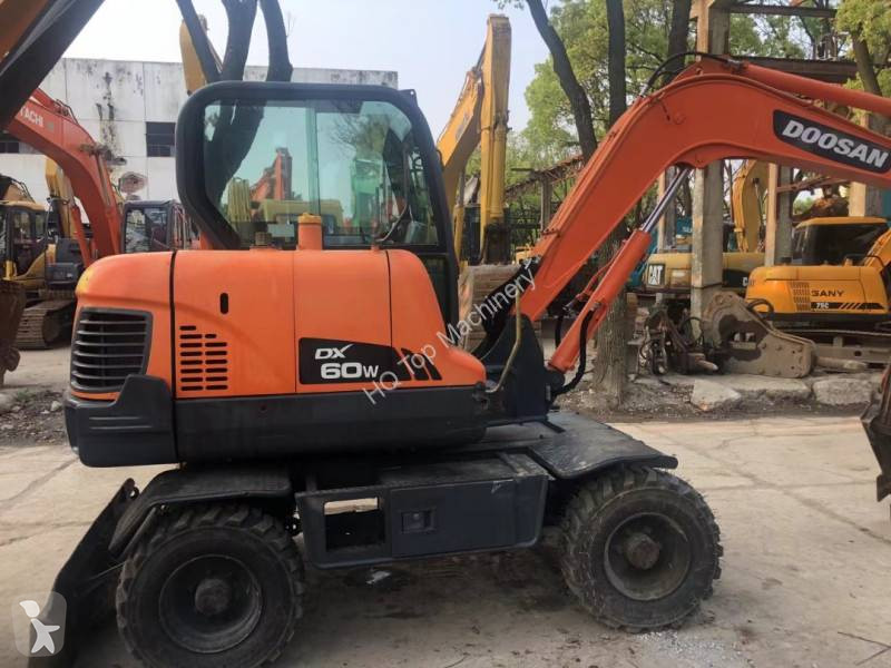 جرافة Doosan DX60W DX55 DX200 DX220