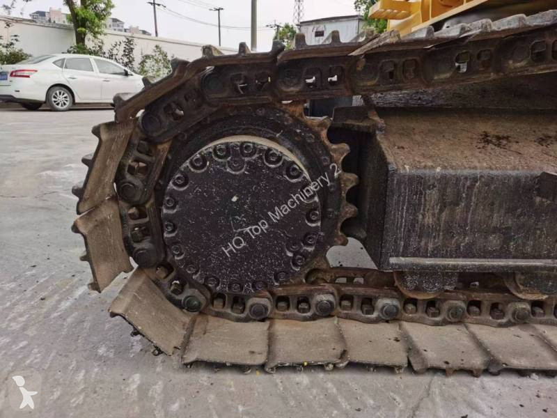 جرافة Komatsu Pelle sur chenilles occasion PC200-8