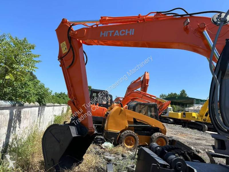 Rýpadlo Hitachi