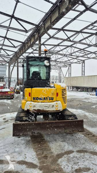 Lopatový nakládač Komatsu PC55MR-5 E0