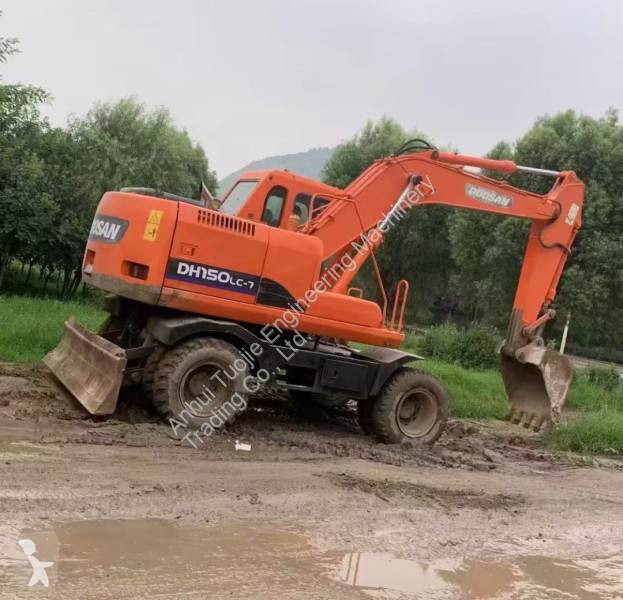 Rýpadlo Doosan DH150