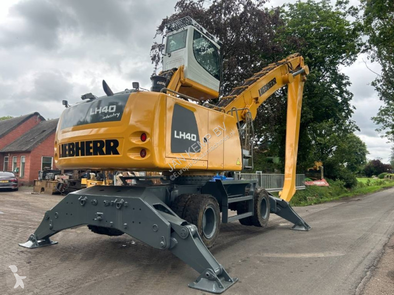 Rýpadlo Liebherr LH 40