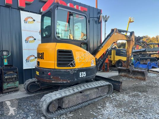 Lopatový nakládač Bobcat e35 à 23 500 € ht