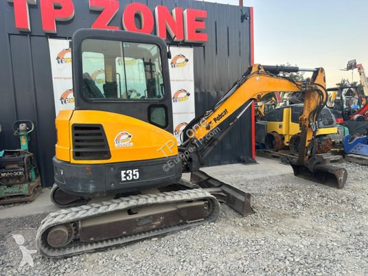 Lopatový nakládač Bobcat e35 cabine à 22500 € ht