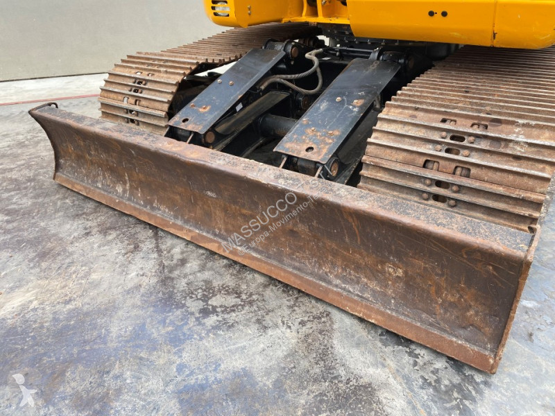 Rýpadlo JCB JZ141