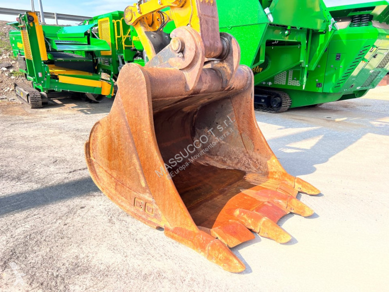 Rýpadlo Komatsu PC490LC -11