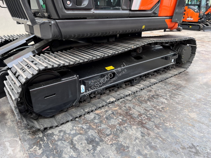 Rýpadlo Hitachi 7