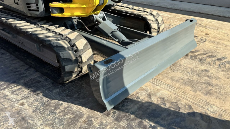 جرافة Wacker Neuson