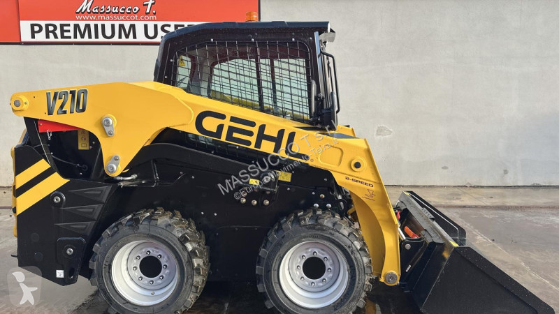 Escavatore Gehl V210 HF