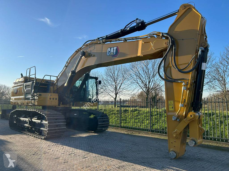 Skovl Caterpillar 374 2024 with all hydr lines...