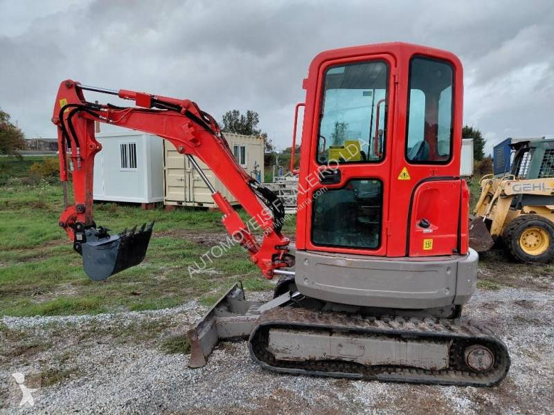 Rýpadlo Bobcat E25
