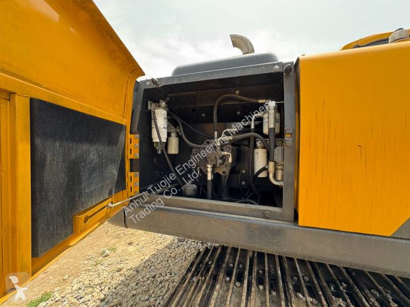 Rýpadlo Volvo EC300