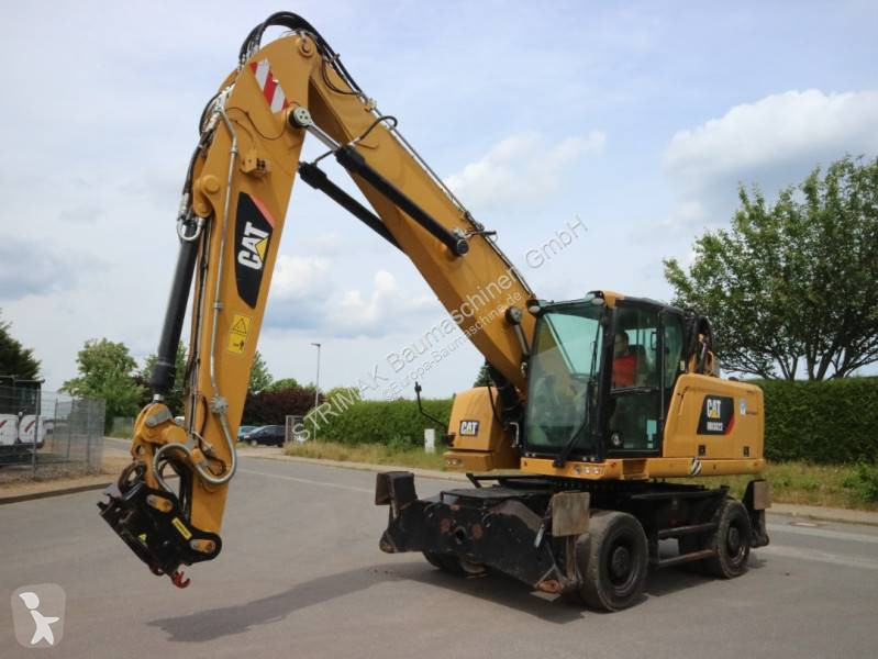جرافة Caterpillar MH 3022