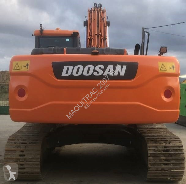 جرافة Doosan