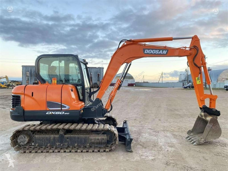 Rýpadlo Doosan DX 60 C