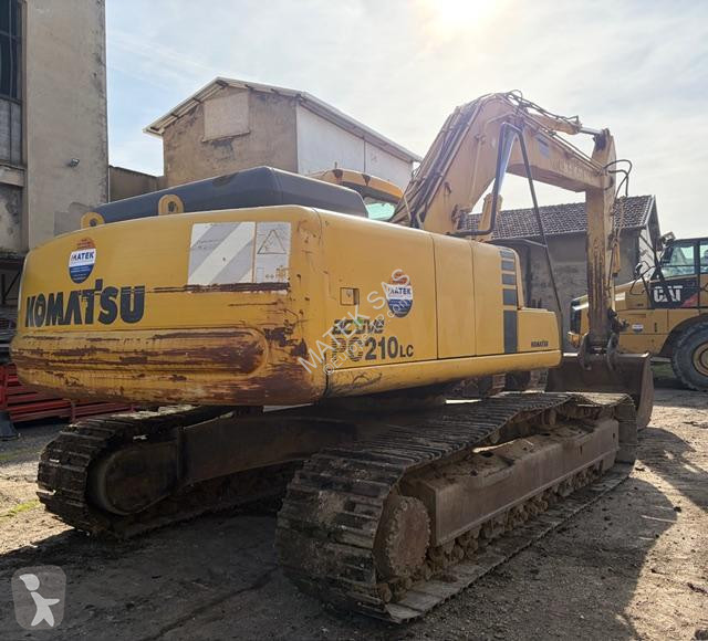 Экскаватор Komatsu