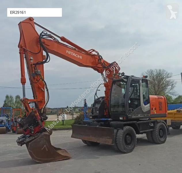 Экскаватор Hitachi