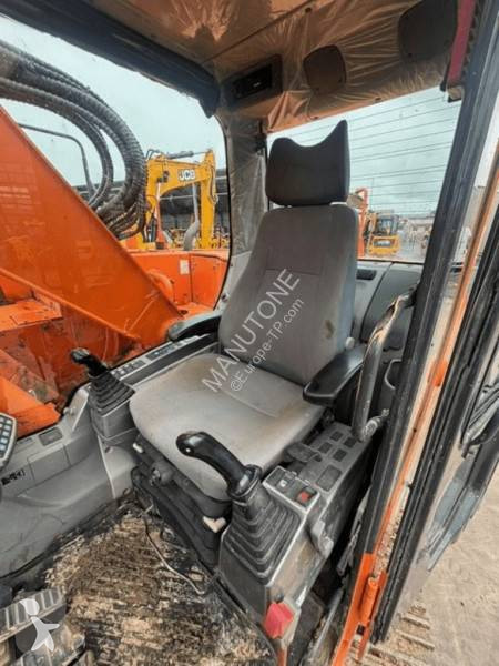 جرافة Doosan 235 LCR