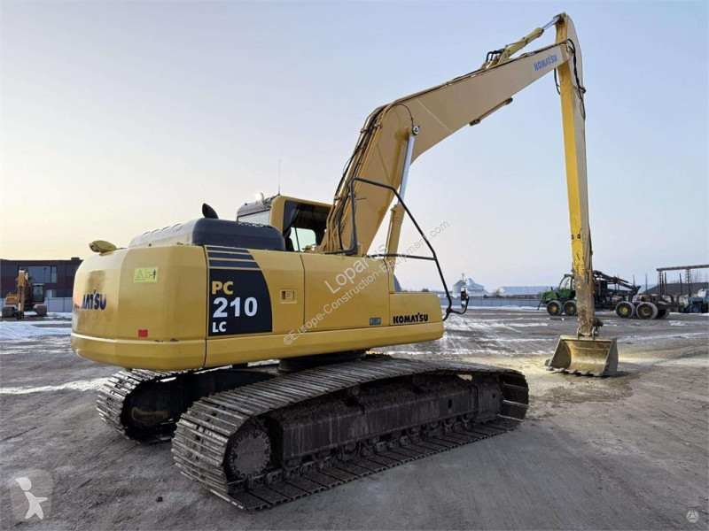 Экскаватор Komatsu LC-8 LONGREACH 900 mm