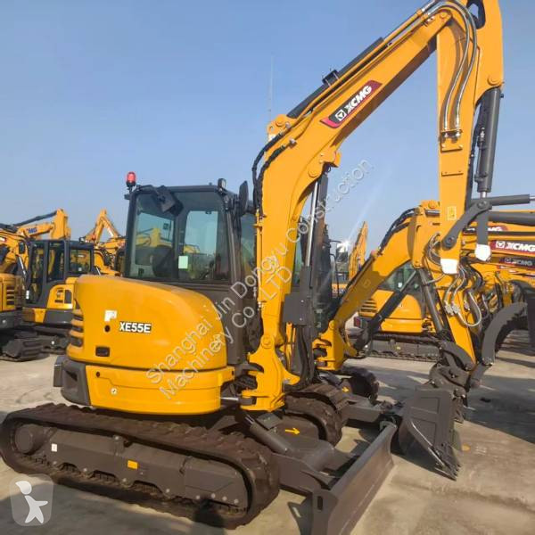 جرافة XCMG XE55E