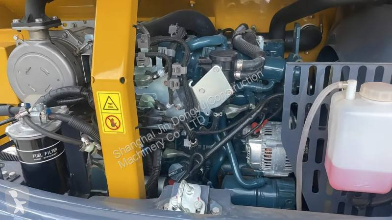 جرافة XCMG XE80E
