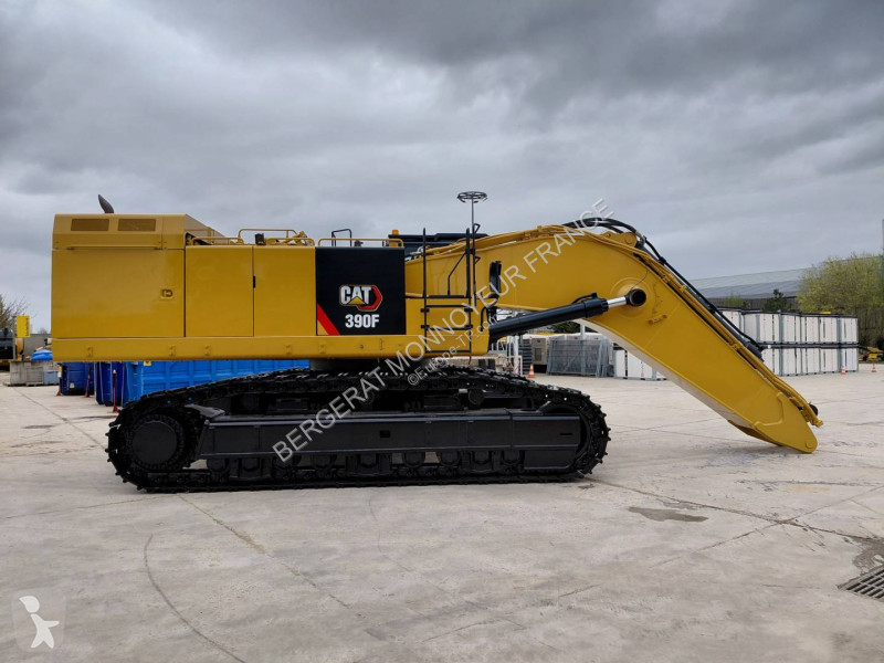 Rýpadlo Caterpillar 390F