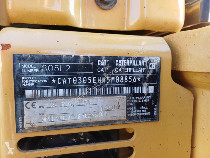 جرافة Caterpillar 305E2