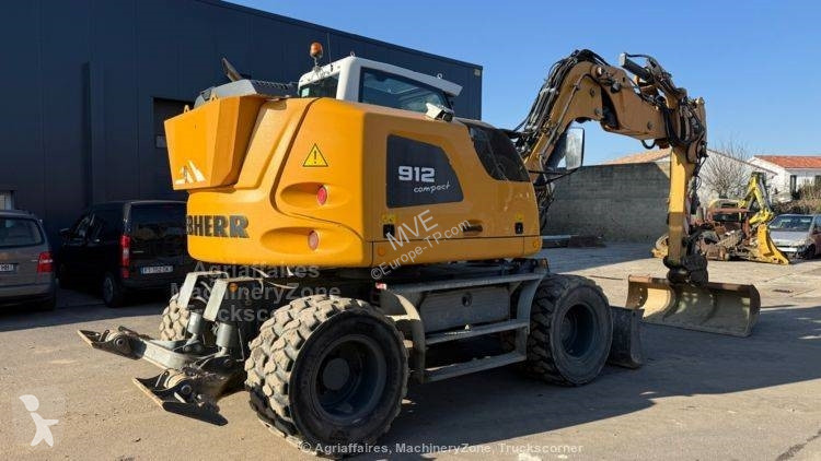 جرافة Liebherr