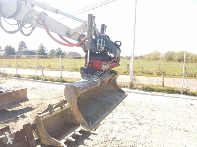 Rýpadlo Takeuchi TB 280 FR