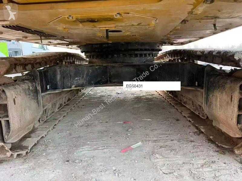 جرافة Caterpillar 336