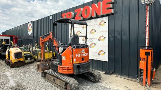 Rýpadlo Hitachi zx26u-5 à 18 500 € ht