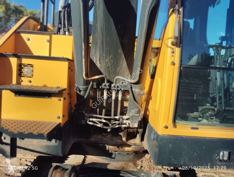 جرافة Hyundai HX 145 ALCR