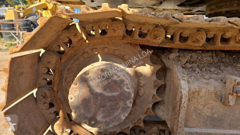 جرافة Caterpillar N