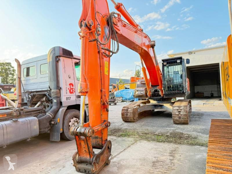 Skovl Hitachi