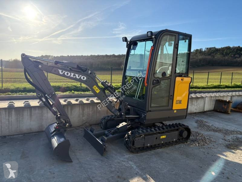 Excavator Volvo Ec18E