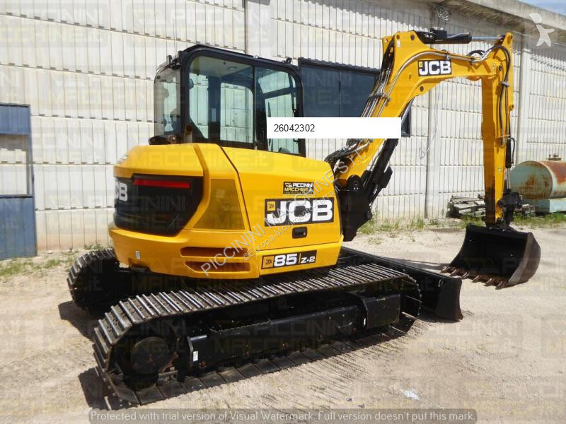 Lopatový nakládač JCB