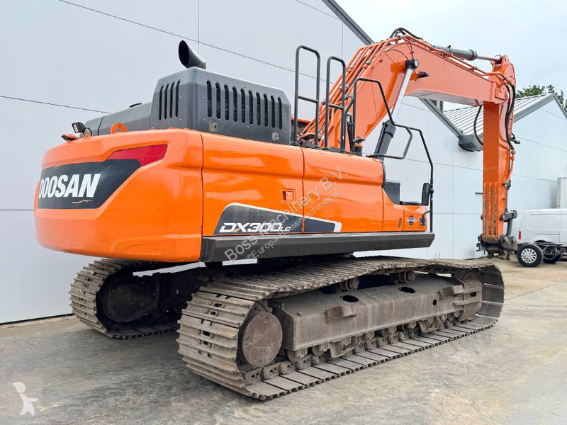 Skovl Doosan 5 - Hammer Lines / Rear + Side Camera