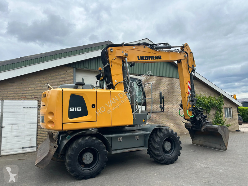 Rýpadlo Liebherr A916