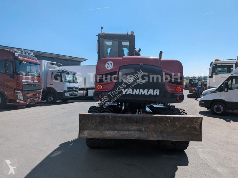 Lopatový nakládač Yanmar 5 W / POWERTILT / 3...