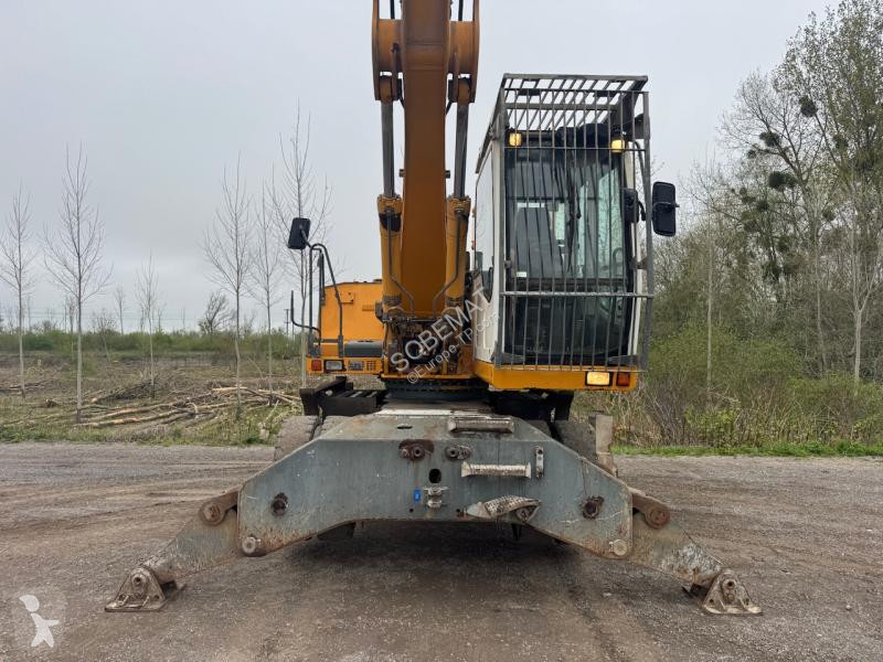 جرافة Liebherr A904C