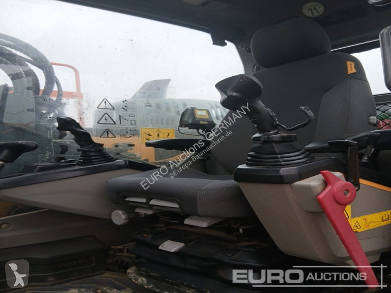 Rýpadlo Volvo