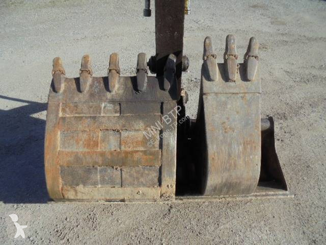 جرافة New Holland