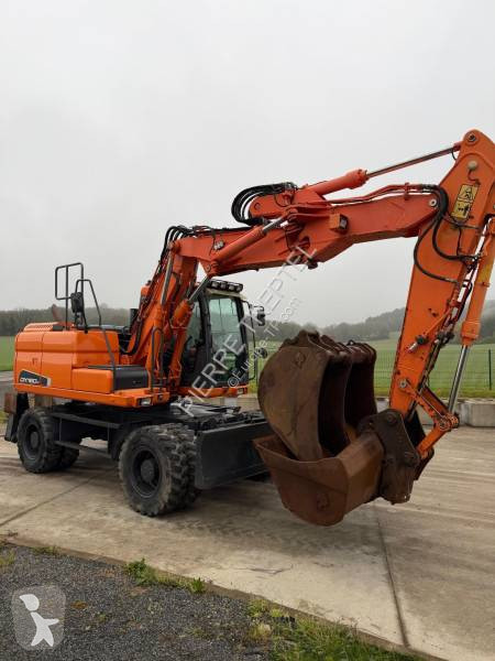 جرافة Doosan DX160w