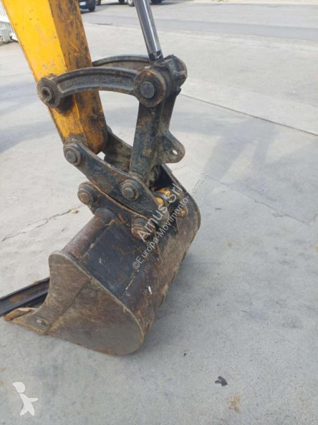 Rýpadlo JCB 48Z